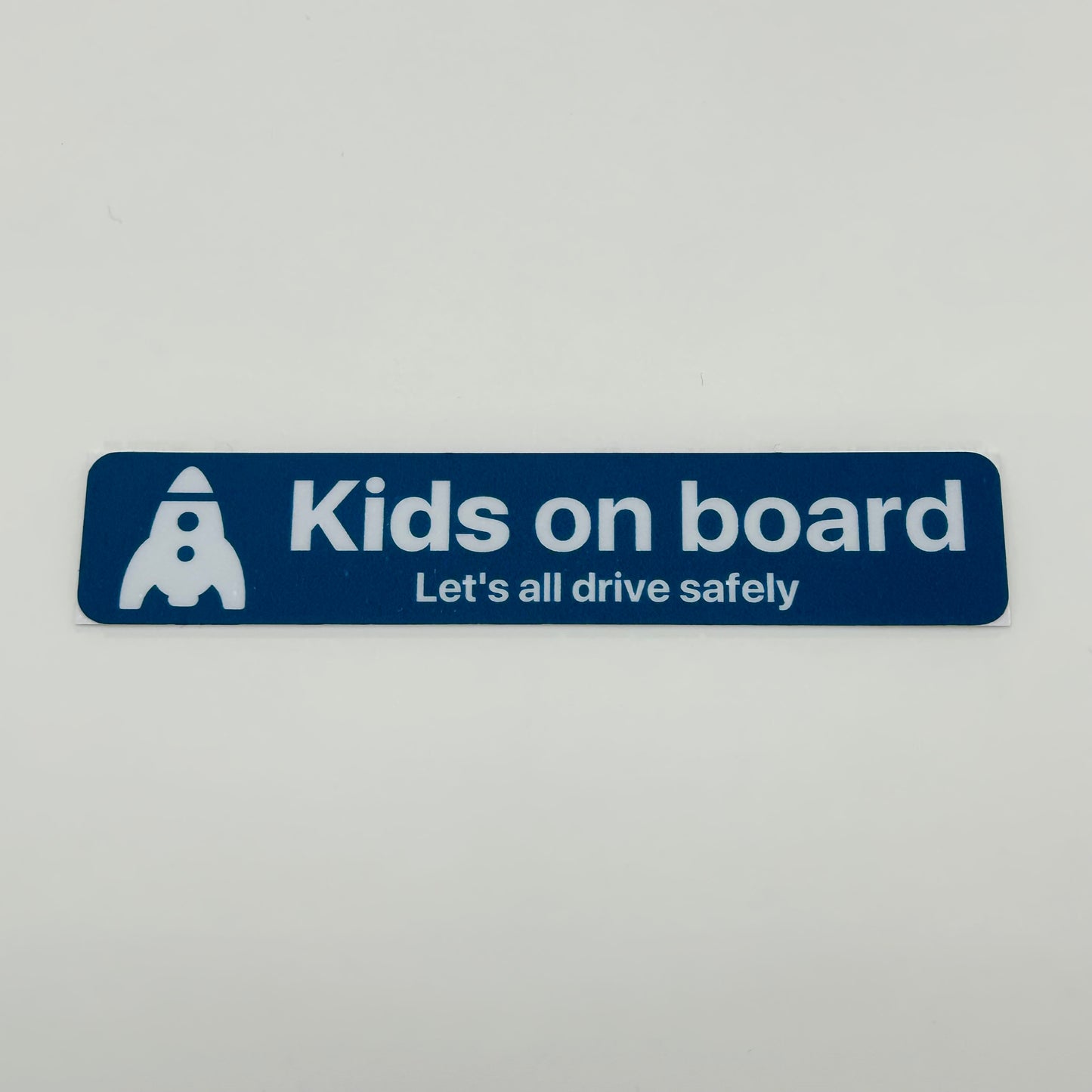 ステッカー［Kids on board］